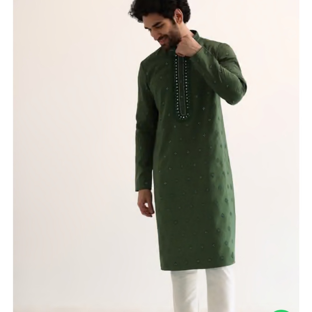 KALKI Fashion Men’s Green Silk Mirror Embroidered Kurta Size 40 (Large)